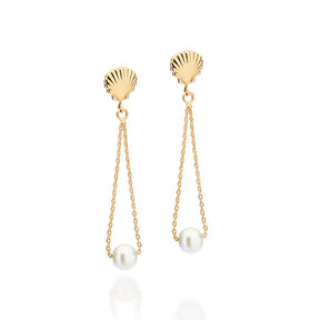 Pendiente colgante de concha con perla sintética, chapado en oro de 18k.